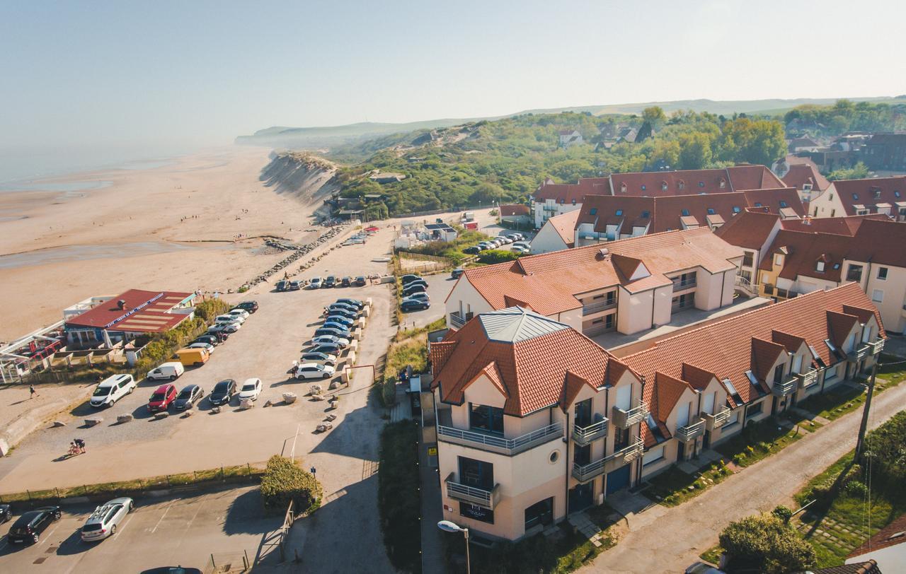 Logis- Hotel De La Baie De Wissant & Appartements Exterior foto